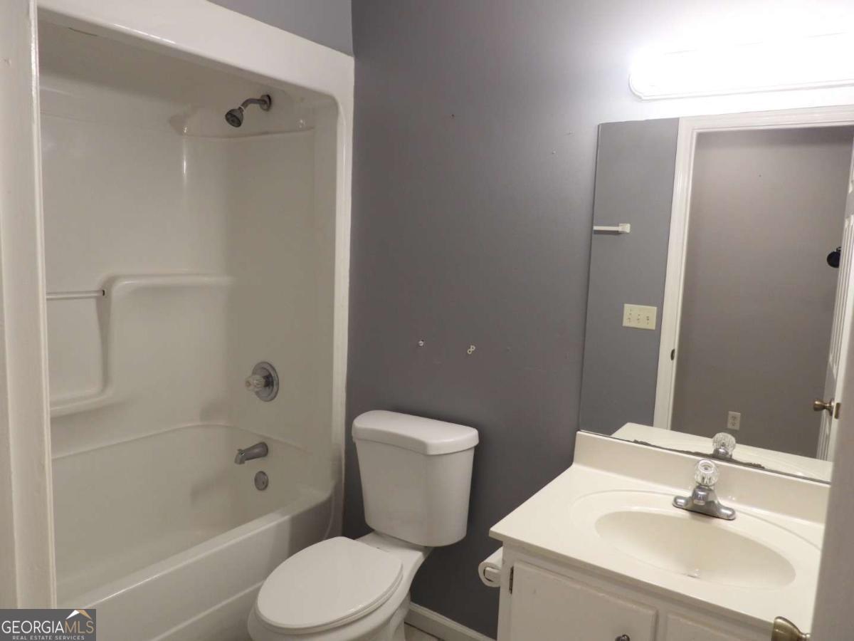 Brunswick, Georgia 31520, United States, 6 Bedrooms Bedrooms, ,4 BathroomsBathrooms,Residential,Active,236960