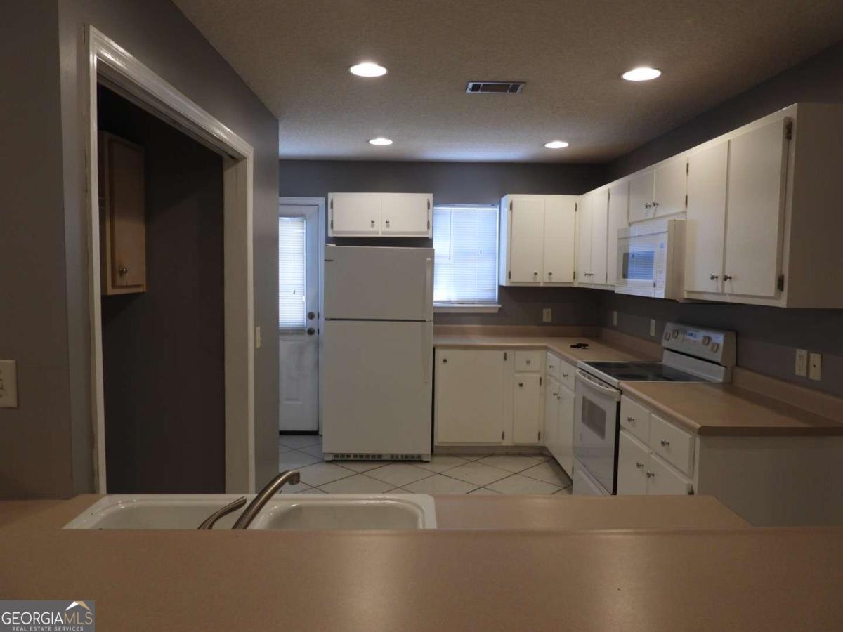 Brunswick, Georgia 31520, United States, 6 Bedrooms Bedrooms, ,4 BathroomsBathrooms,Residential,Active,236960