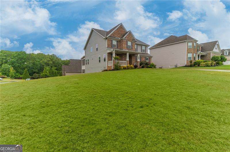 Hickory Manor - Residential