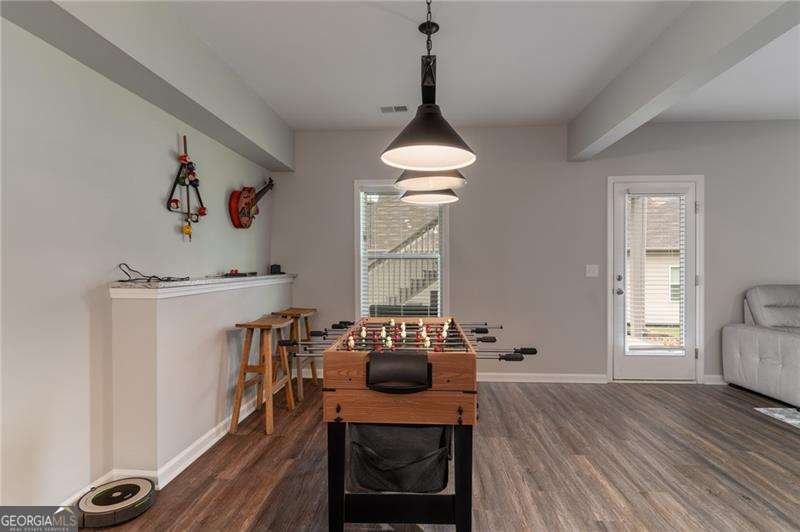 Hickory Manor - Residential