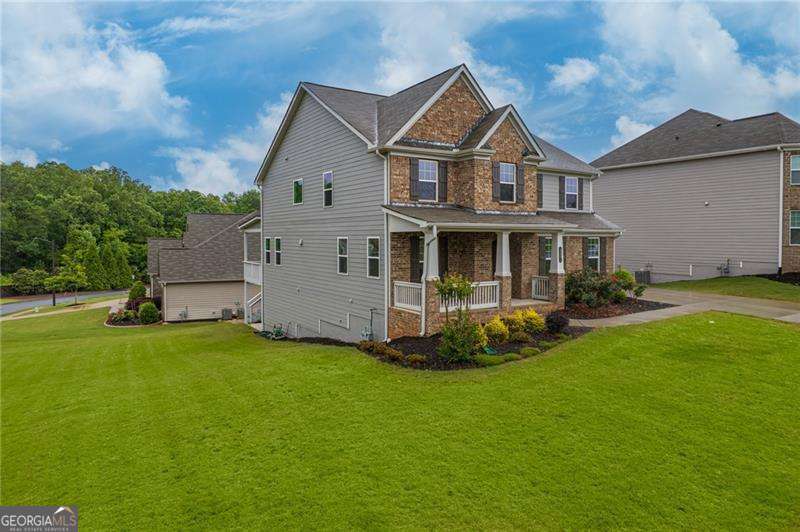 Hickory Manor - Residential