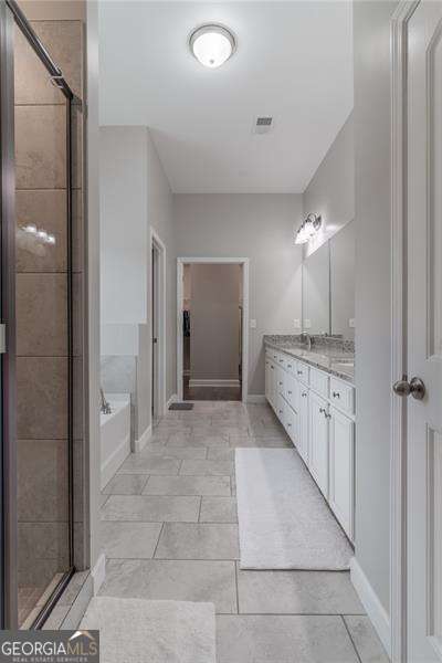 Hickory Manor - Residential