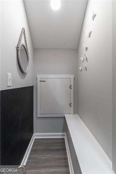 Hickory Manor - Residential