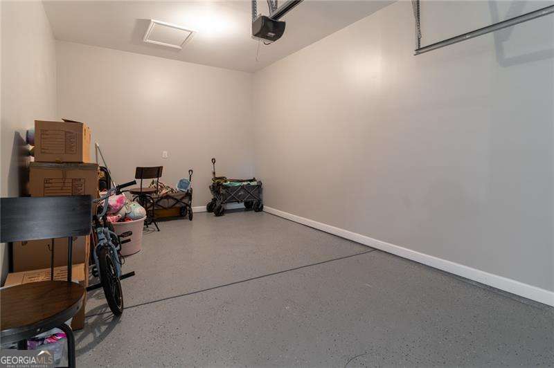 Hickory Manor - Residential