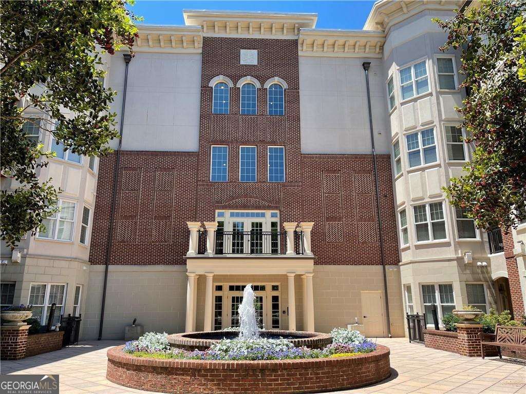 Photo of 3635 E Paces Circle NE #1407, Atlanta, GA 30326 (MLS # 10696648)