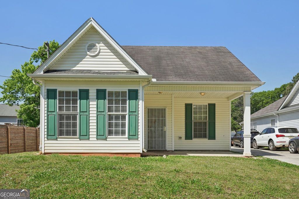 Photo of 2596 Bates Street SE, Smyrna, GA 30080 (MLS # 10730859)