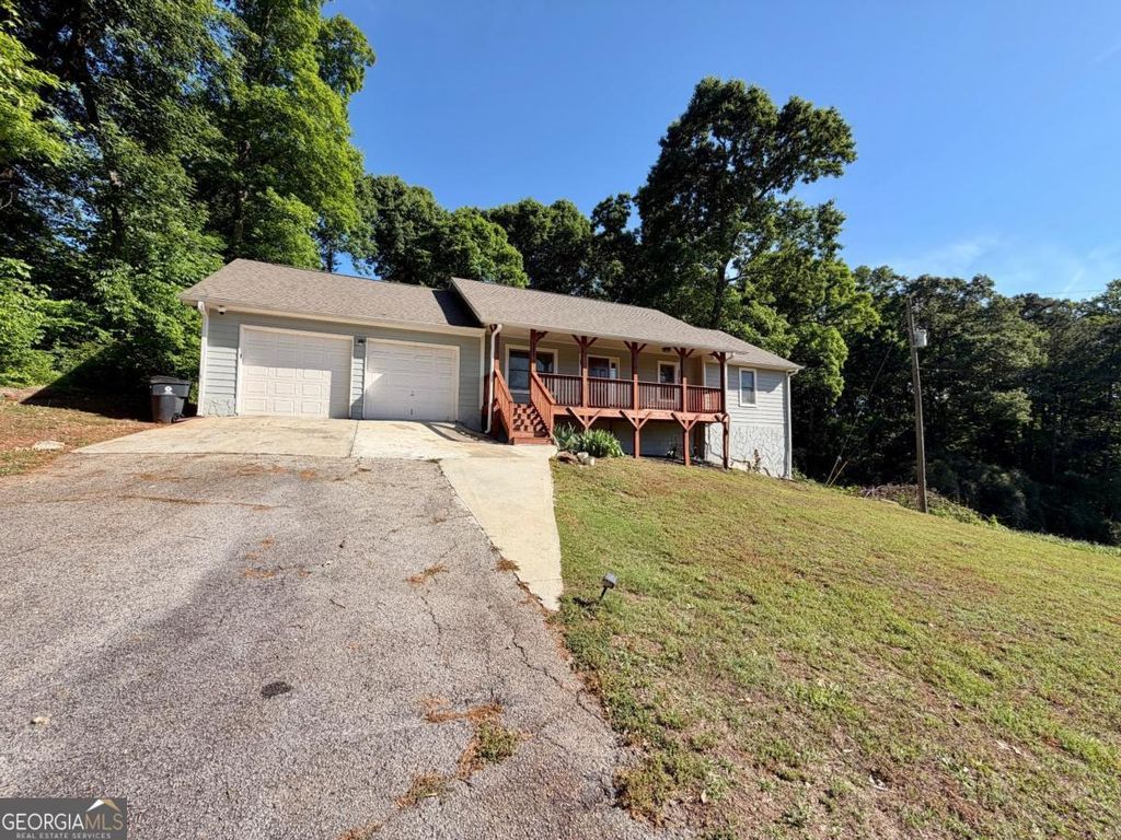 Photo of 285 Lakeshore Drive, Stockbridge, GA 30281 (MLS # 10757262)