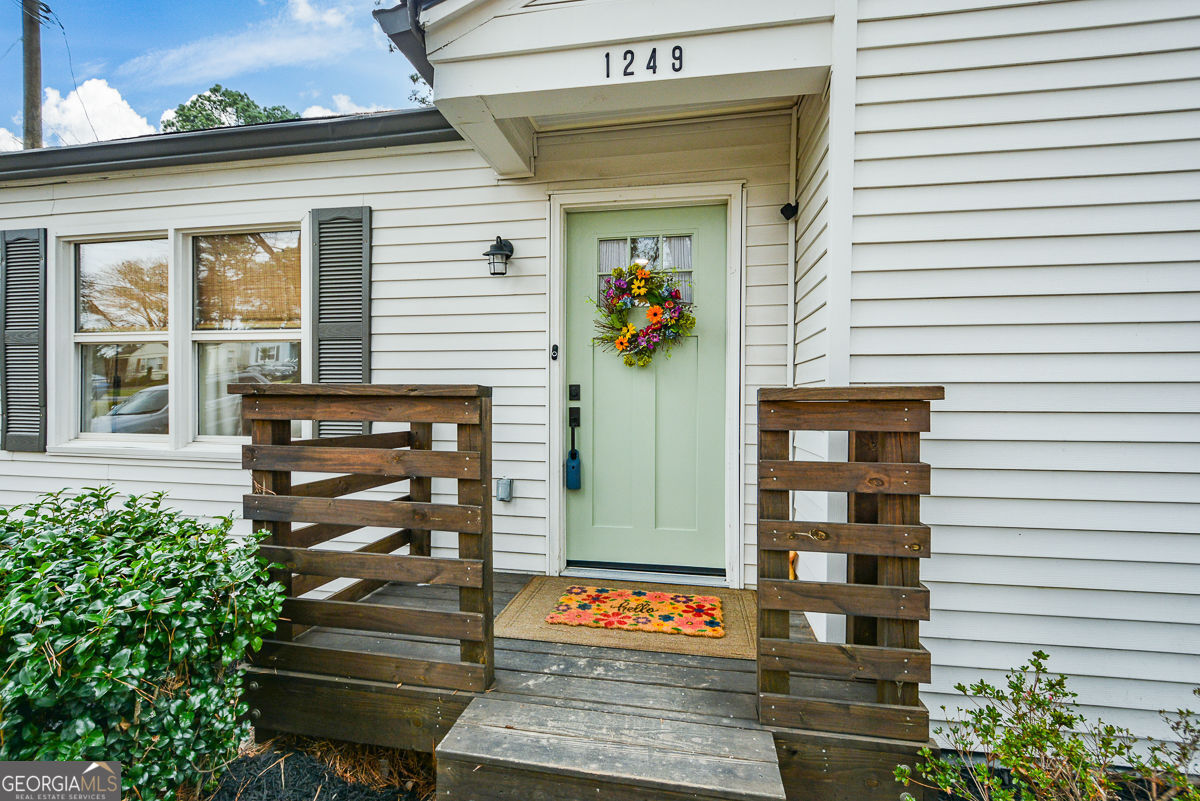 1249 SE Kasandra DR SE