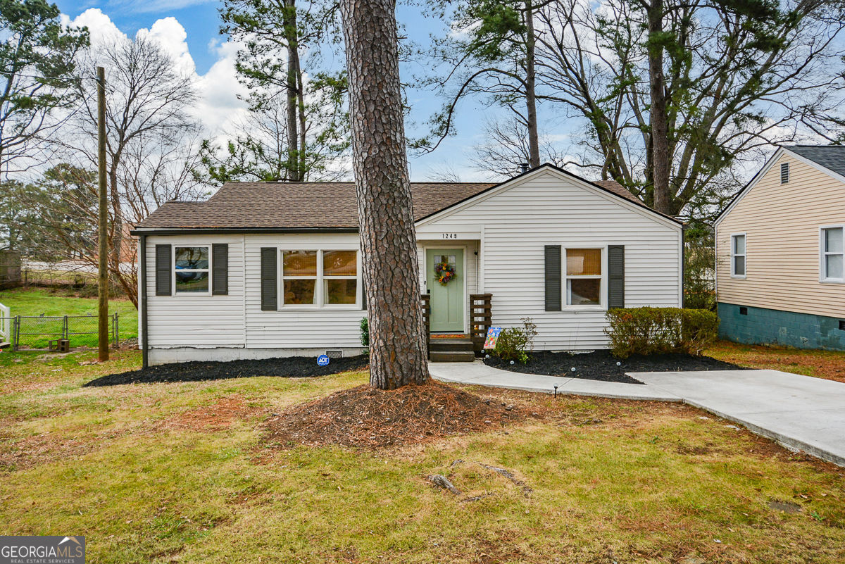 1249 SE Kasandra DR SE