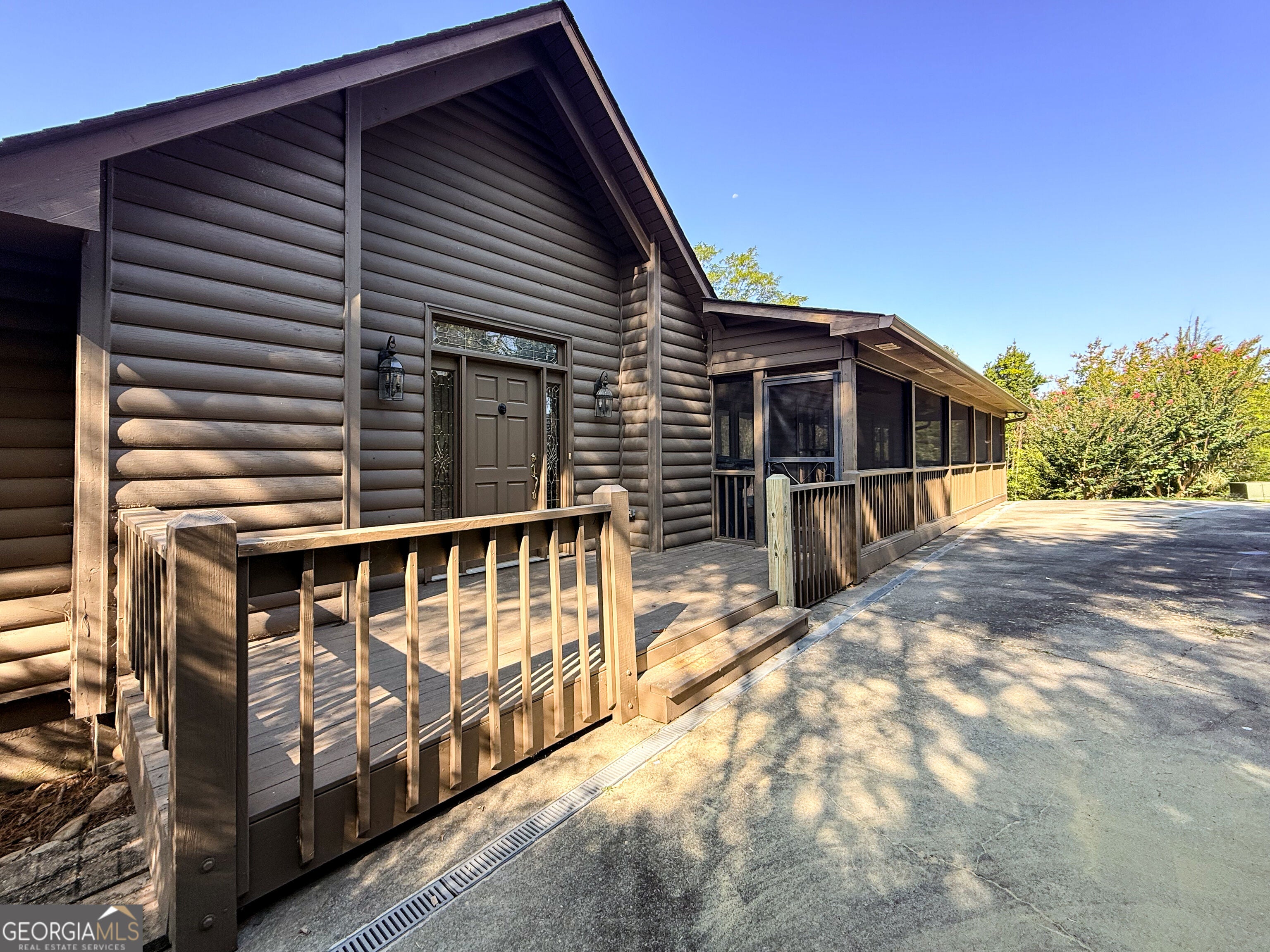 784 Starlight DR