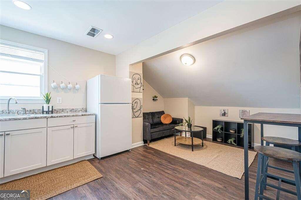 NONE - Commercial Lease