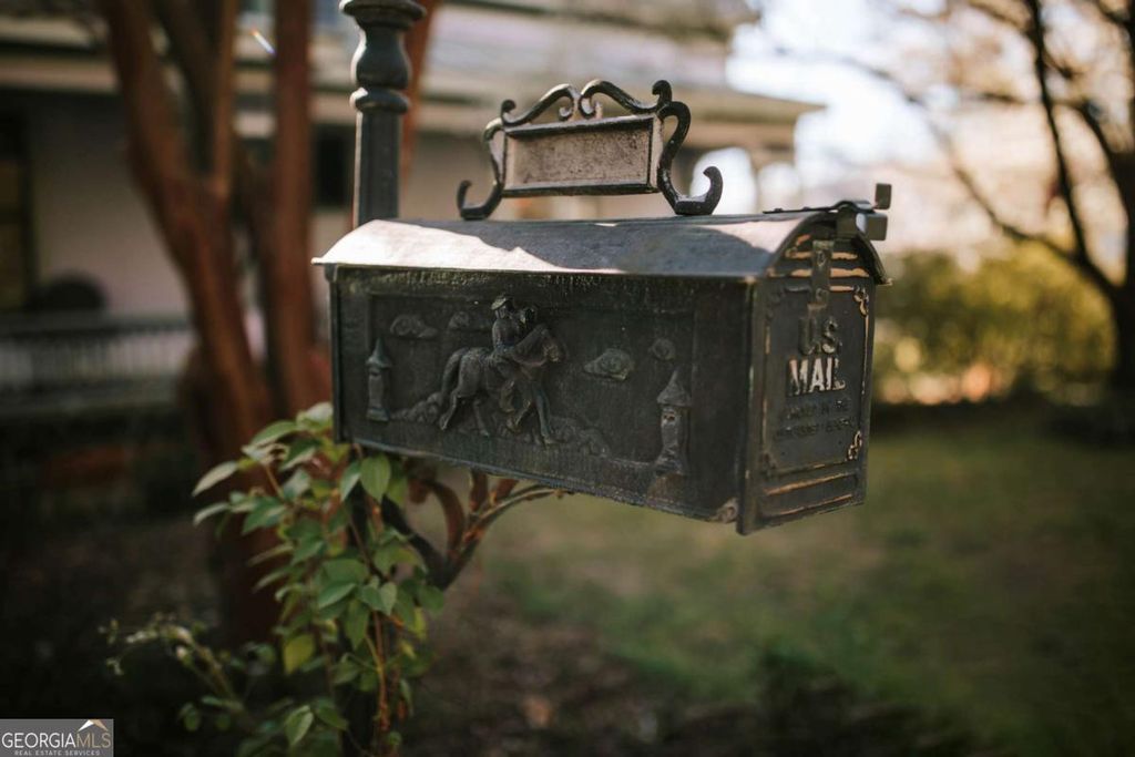 Photo of 229 Woodlawn Drive, Crawford, GA 30630 (MLS # 10672115)