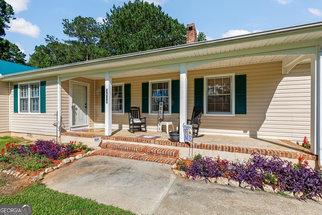 2819 Chestnut Grove RD