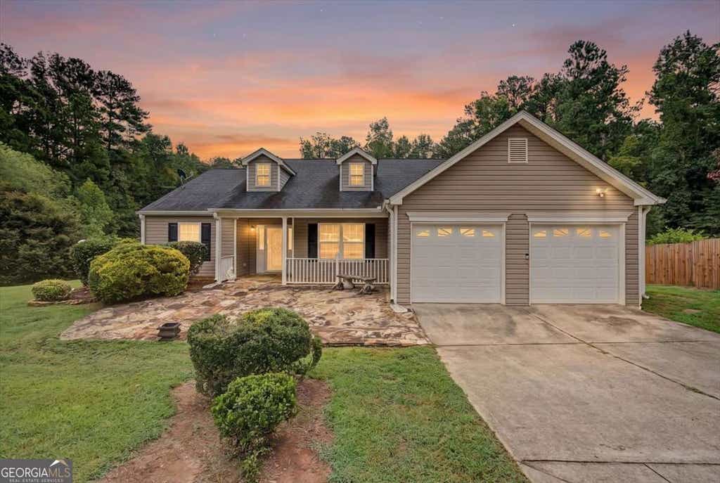 Photo of 291 Bridgestone Lane, Douglasville, GA 30134 (MLS # 10829066)