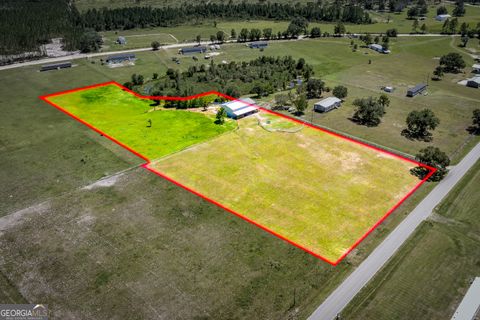 Photo of 310 Farm Road, Saint George, GA 31562 (MLS # 10794689)