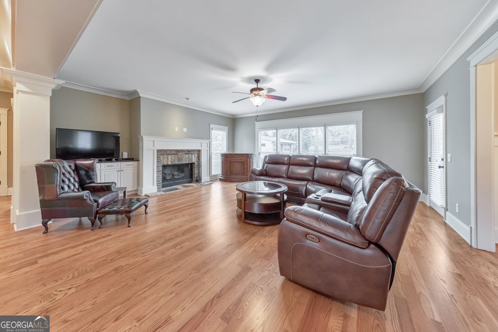 192 Chicopee DR NE