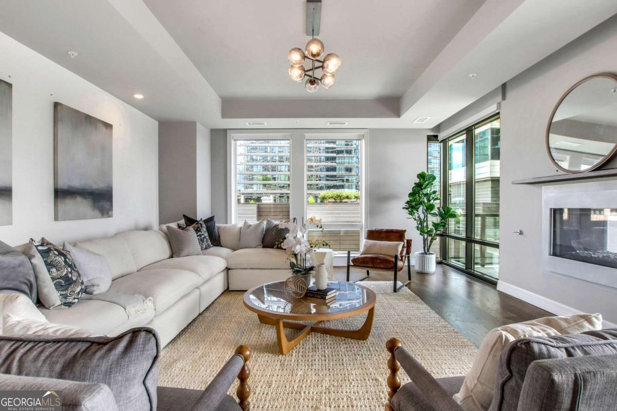 867 Peachtree ST NE 702