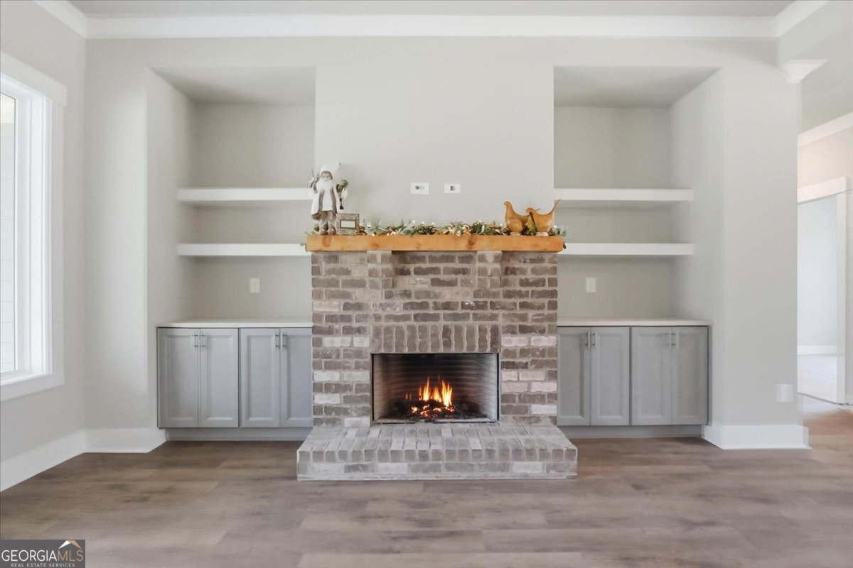 568 Elder RD