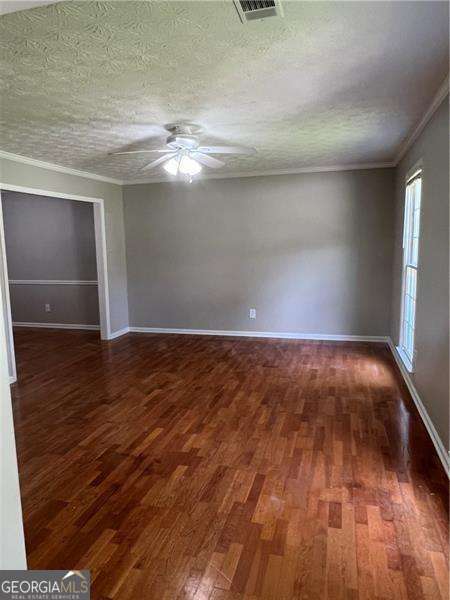 Woodlawn Lake - Residential Lease