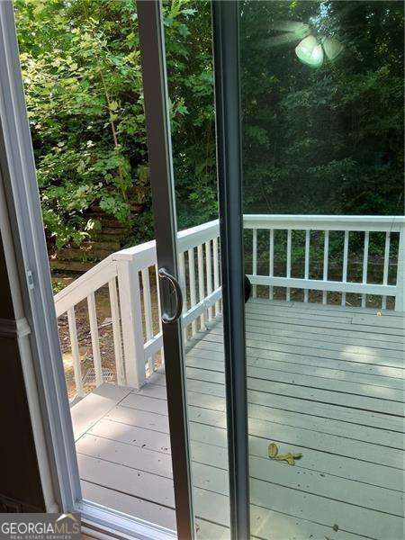 Woodlawn Lake - Residential Lease