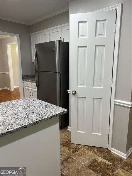 Woodlawn Lake - Residential Lease