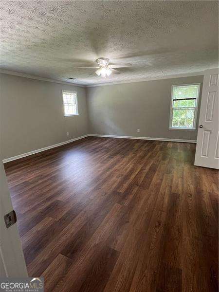 Woodlawn Lake - Residential Lease