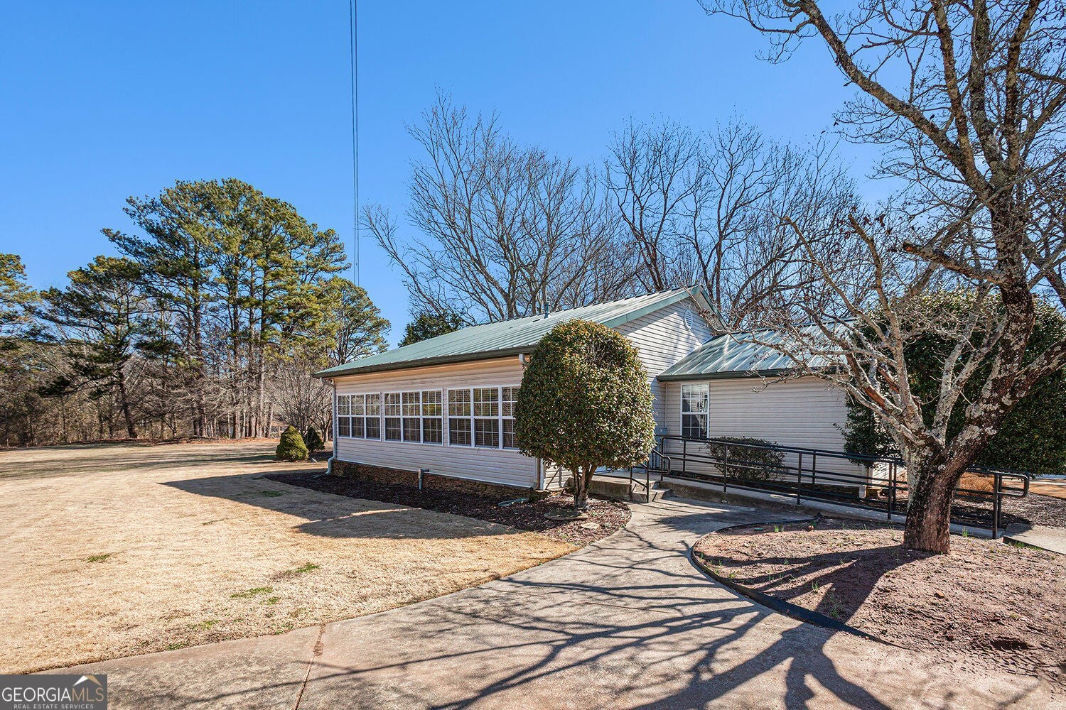 183 Scott Road