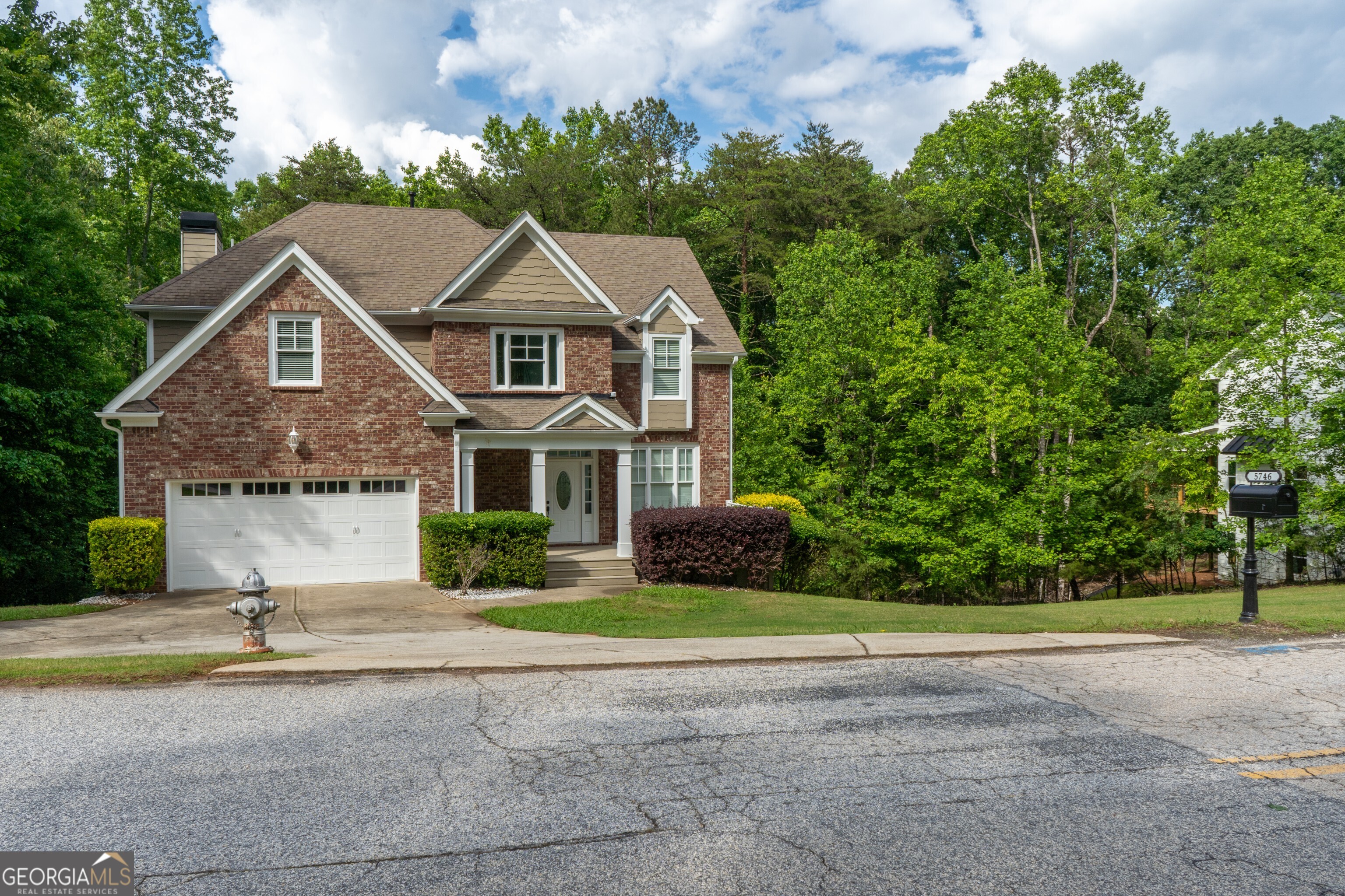 5746 Nix Bridge RD