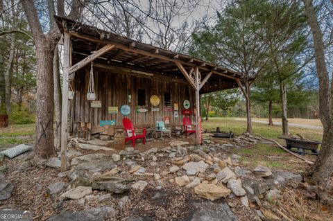 A home in Rising Fawn