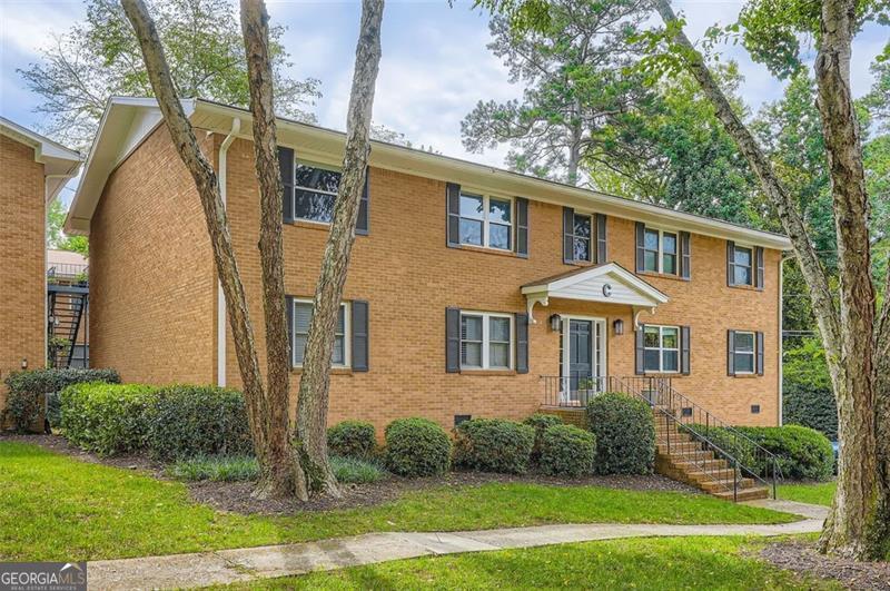 3510 ROSWELL C2