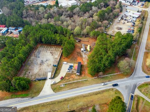 1052 Carl-Bethlehem RD Winder GA 30680