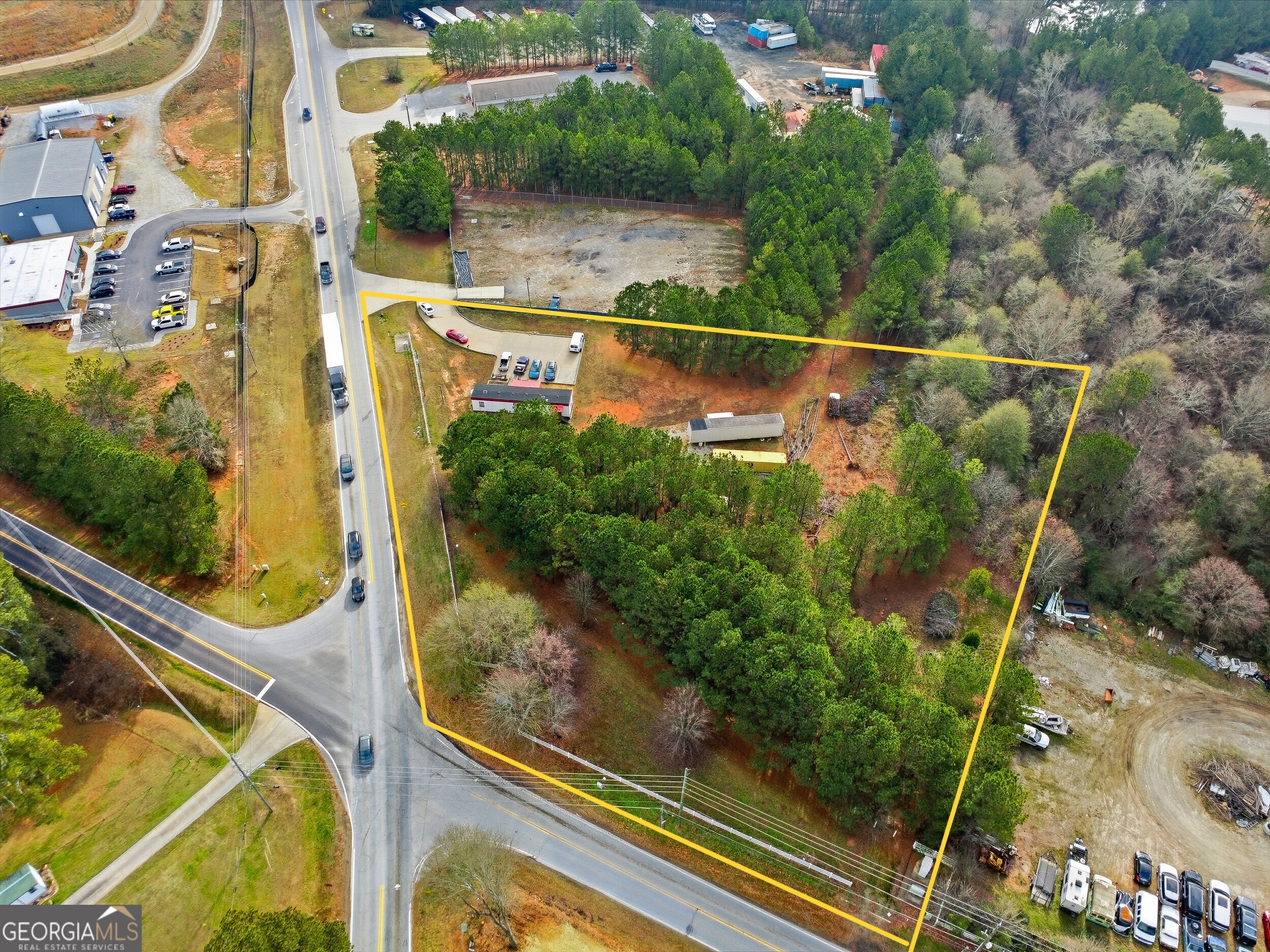 1052 Carl-Bethlehem RD