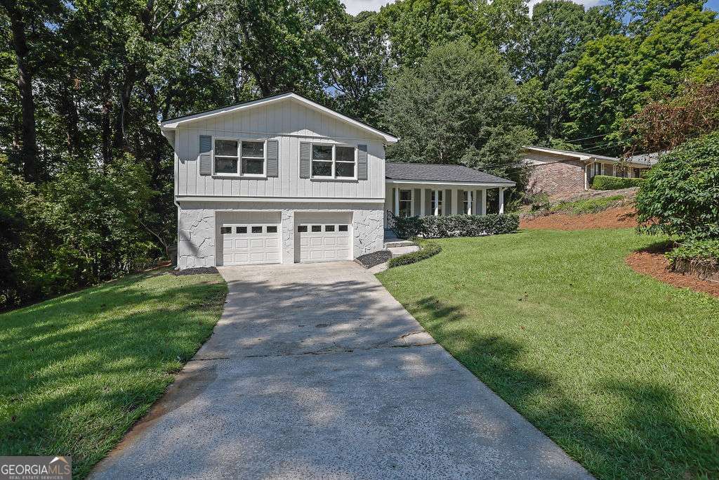 3511 Brookview DR