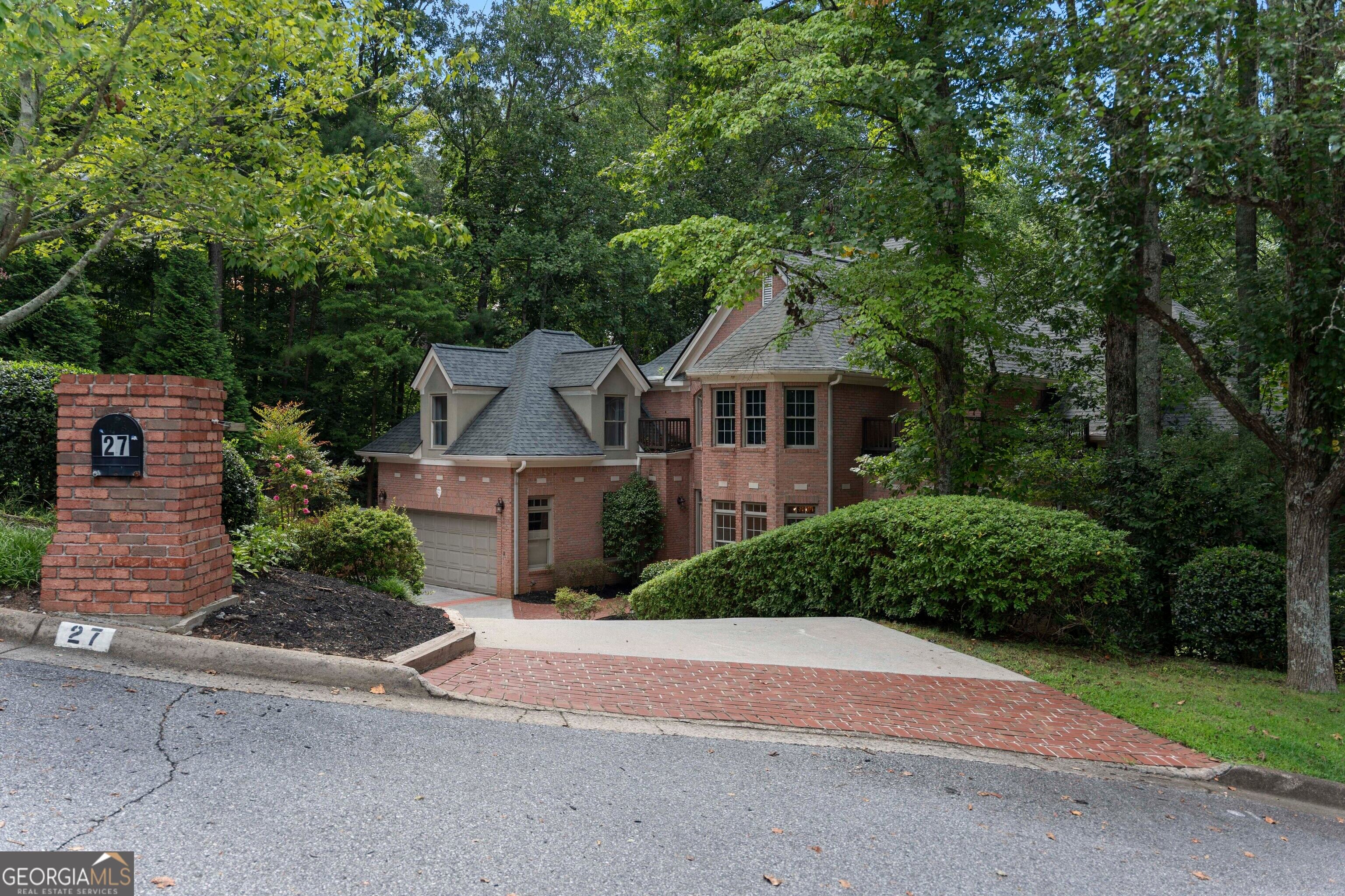 27 Wing Mill RD