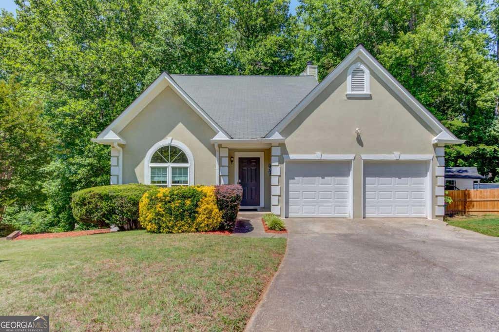 Photo of 2501 Honeycomb Way, Duluth, GA 30096 (MLS # 10798124)