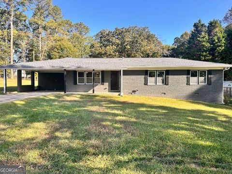 Photo of 110 Sharp Drive, Carrollton, GA 30117 (MLS # 10622839)