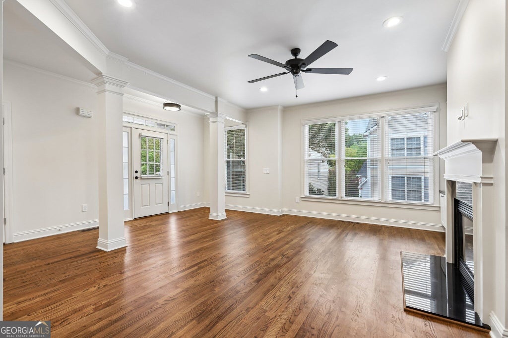 Photo of 2237 Parkview Court NW, Atlanta, GA 30318 (MLS # 10835636)