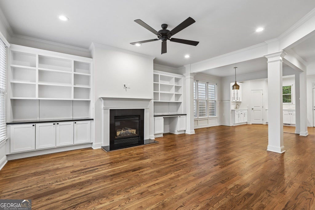 Photo of 2237 Parkview Court NW, Atlanta, GA 30318 (MLS # 10835636)