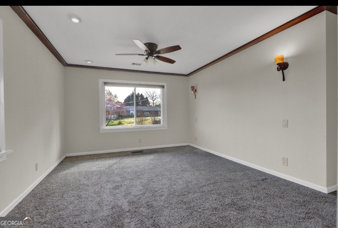 643 Rebecca Stree