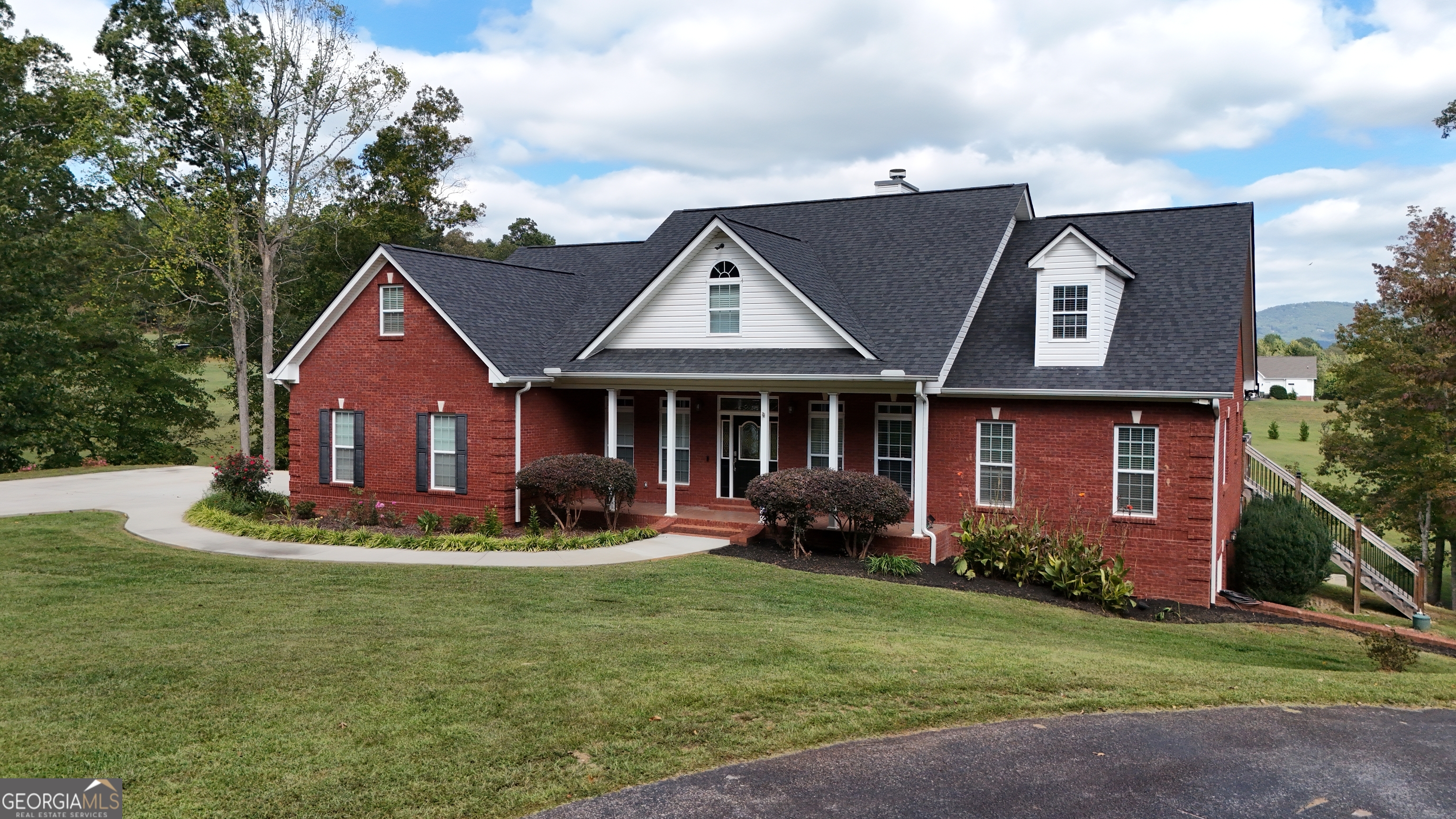 841 Yonah Meadow DR
