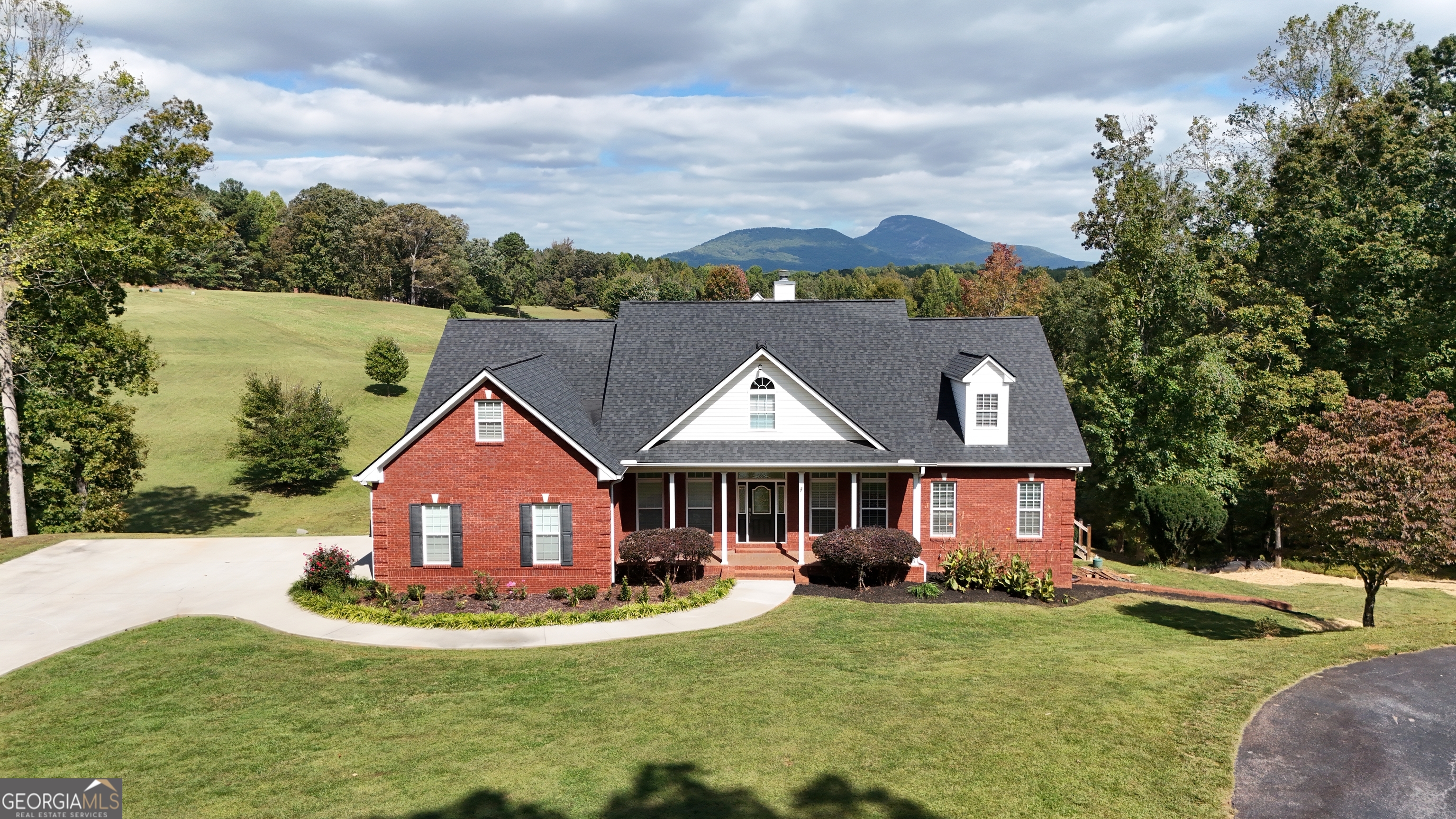 841 Yonah Meadow DR