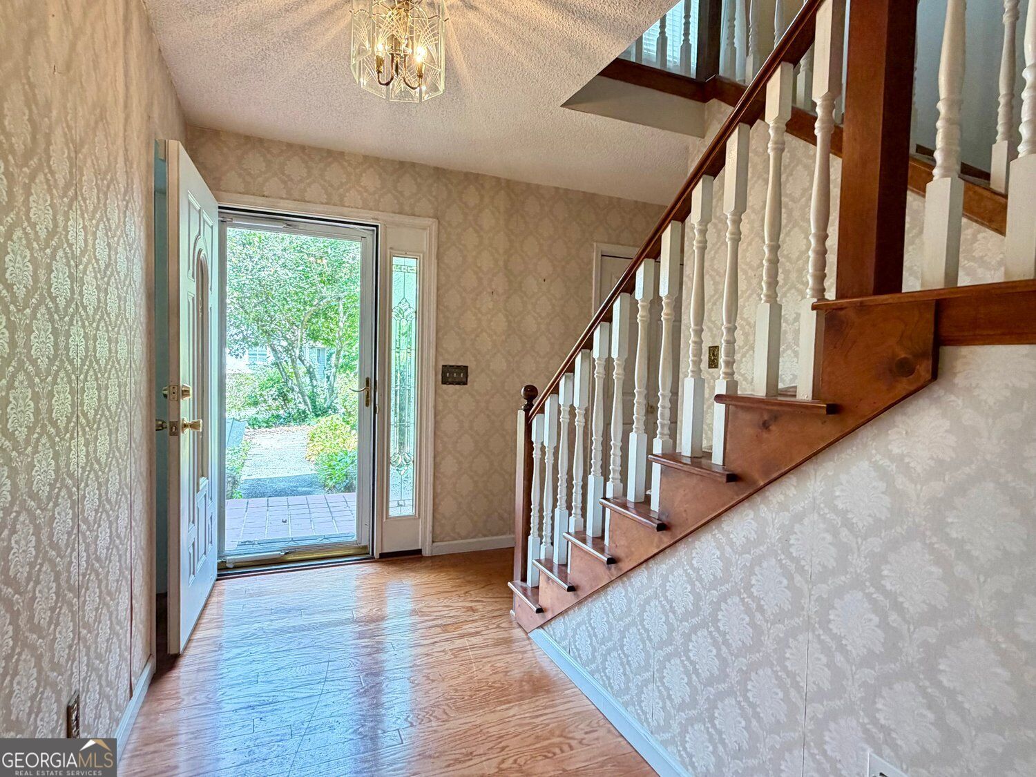 3240 Country Walk DR