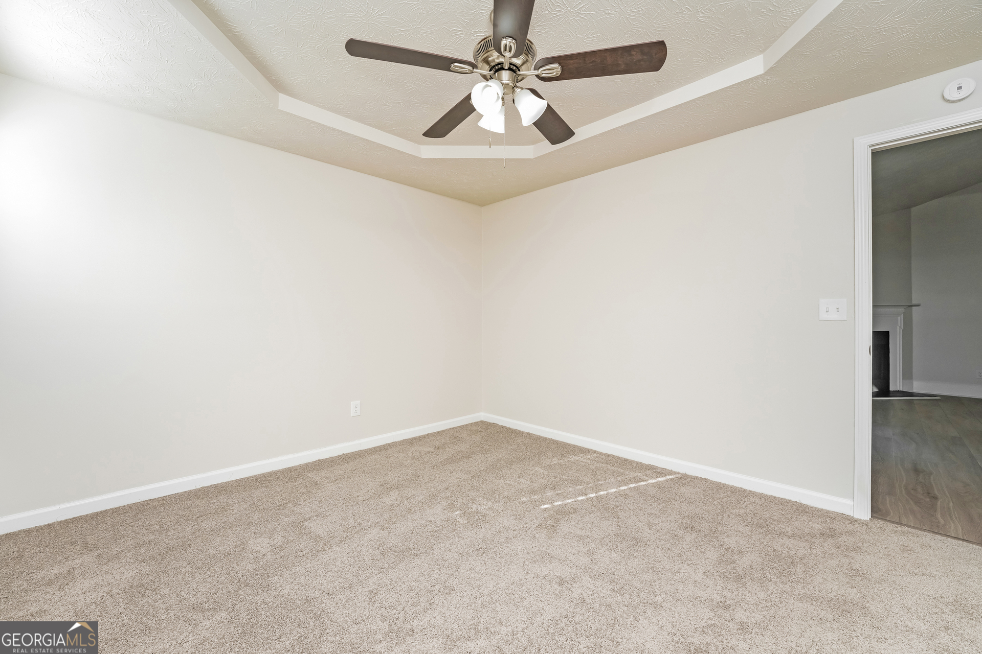 KENNONS RIDGE - Residential Lease