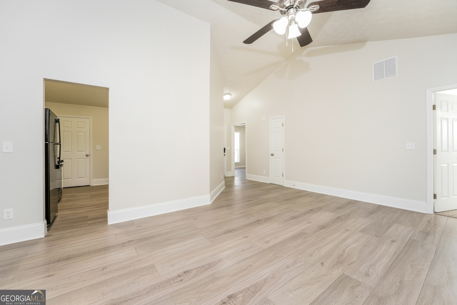 KENNONS RIDGE - Residential Lease