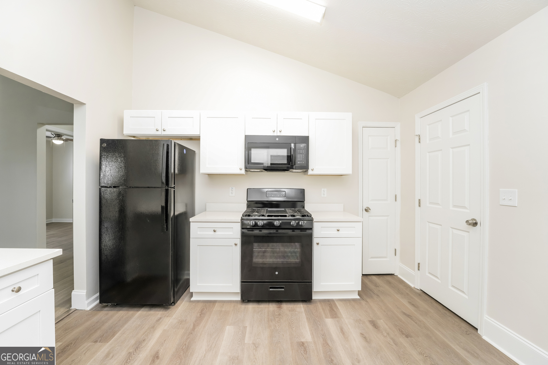 KENNONS RIDGE - Residential Lease