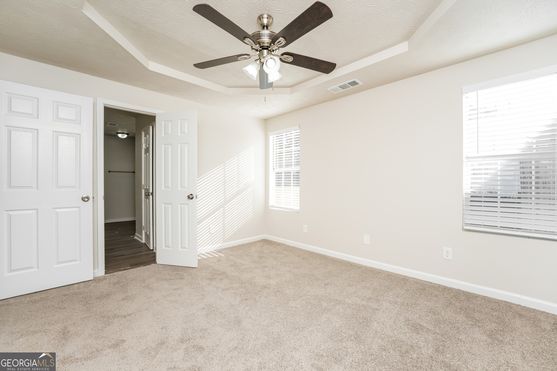 KENNONS RIDGE - Residential Lease