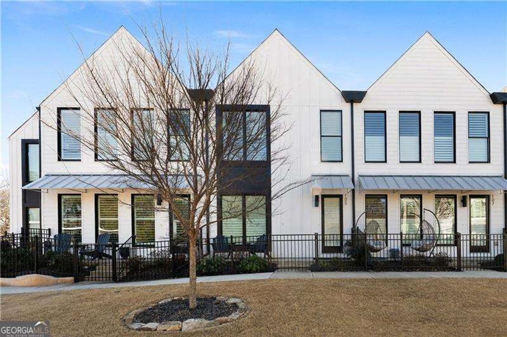 Photo of 105 Pearl Street, Woodstock, GA 30188 (MLS # 10681208)