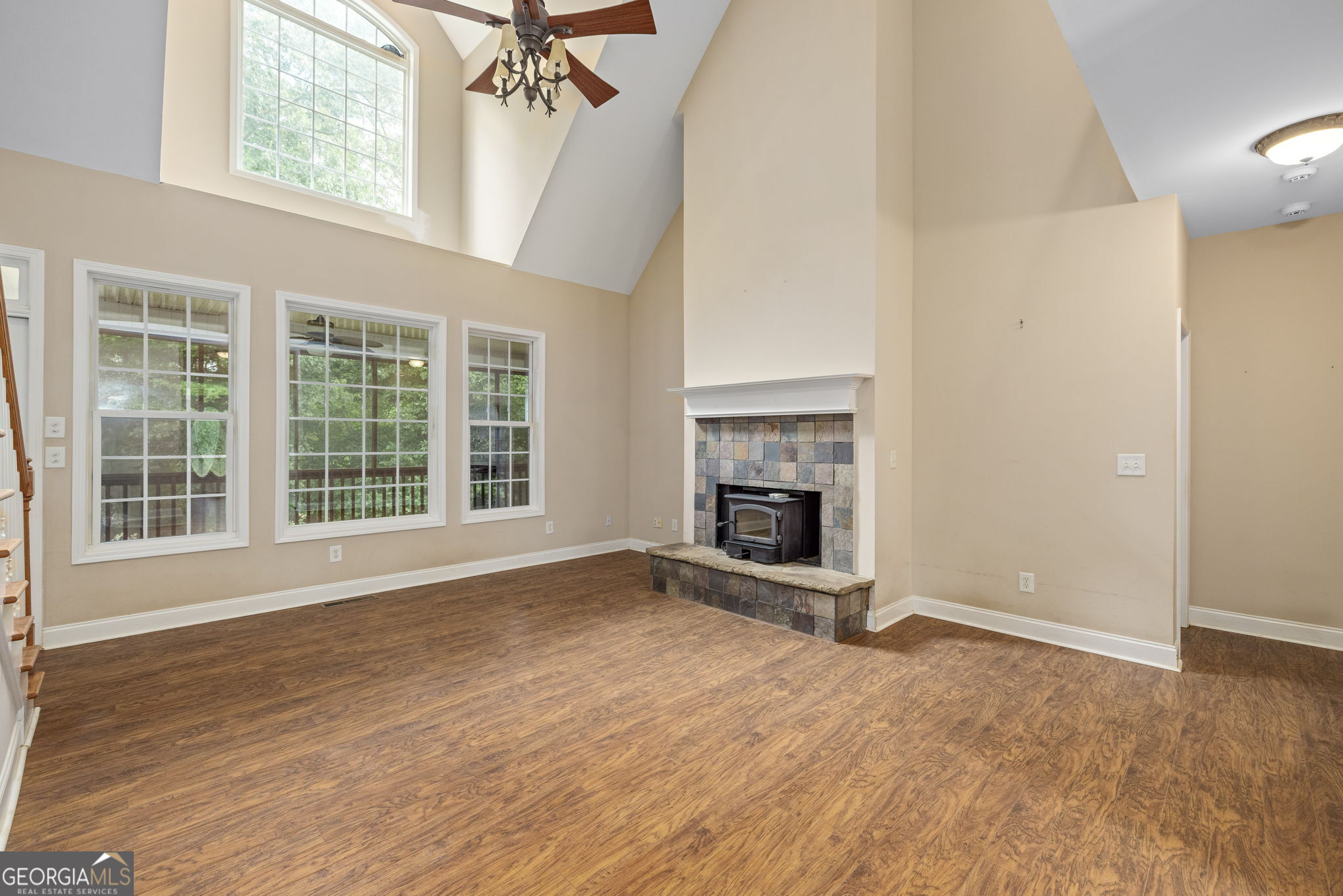 7913 Pea Ridge RD