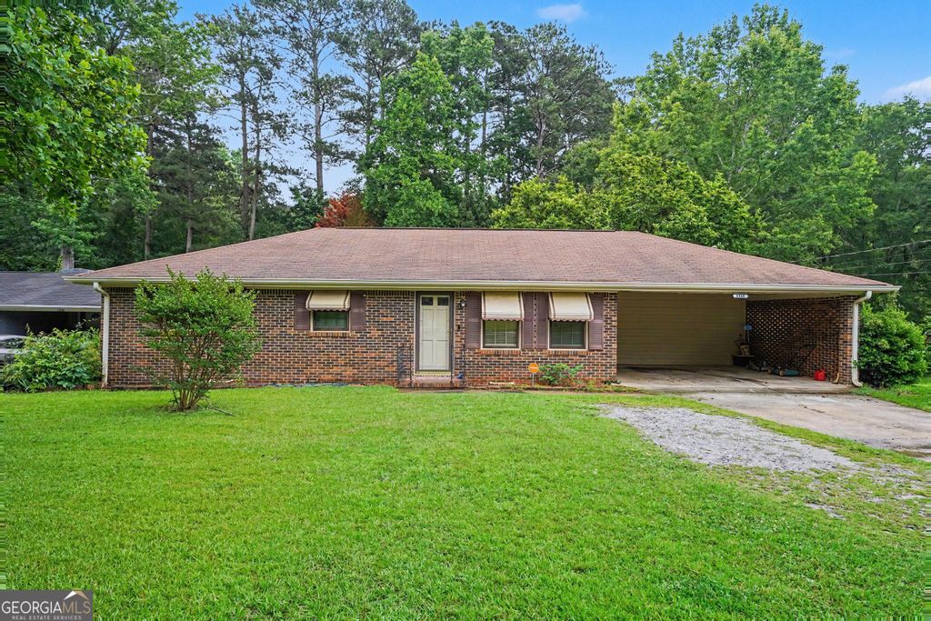 Photo of 1338 Oakdale Drive, Griffin, GA 30224 (MLS # 10773188)
