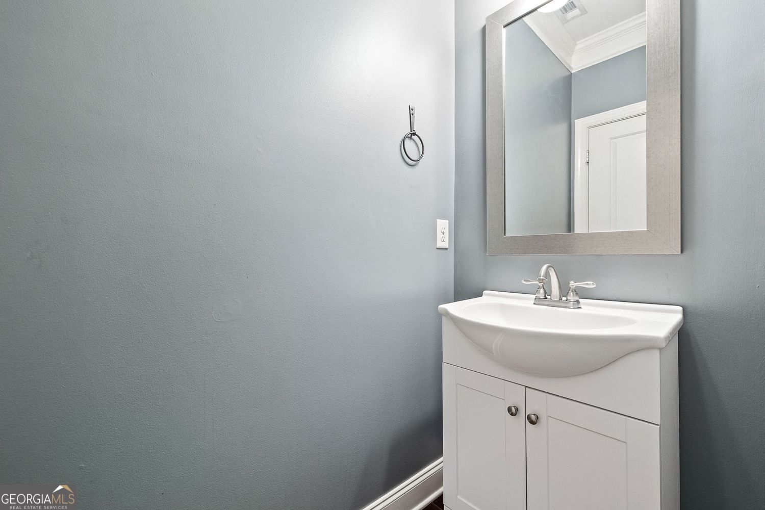 Roswell, Georgia 30076, United States, 4 Bedrooms Bedrooms, ,4 BathroomsBathrooms,Residential,Active,152544